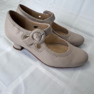 Hotter Cream Chunky Heel Mary Jane Shoes